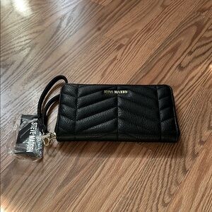 Steve Madden Black Quilted Wristlet